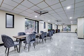 MadStays - Sector 29 - Gurugram