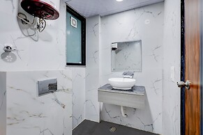 MadStays - Sector 29 - Gurugram