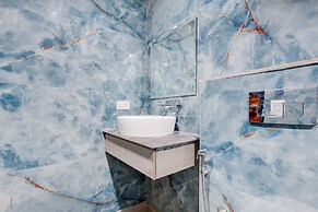 MadStays - Sector 29 - Gurugram