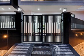 MadStays - Sector 29 - Gurugram