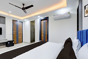 MadStays - Sector 29 - Gurugram