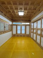 Jukrokjungsa hanokstay