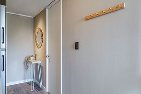 M&C Departamento Irarrazabal 614