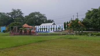 Crow Euro Inn Hotel and Resort