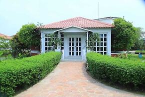 Crow Euro Inn Hotel and Resort