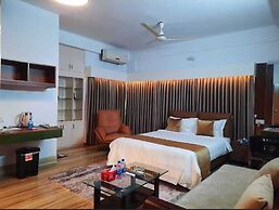 Crow Euro Inn Hotel and Resort