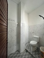 OYO 94579 Sm Raja Guest House