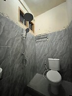 OYO 94579 Sm Raja Guest House