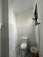 OYO 94579 Sm Raja Guest House