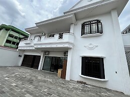 OYO 94579 Sm Raja Guest House