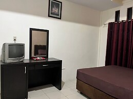 OYO 94579 Sm Raja Guest House