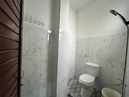 OYO 94579 Sm Raja Guest House