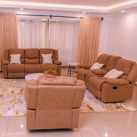 Havan Shawmut Suites