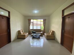 OYO 94582 Villa Beringin Puncak