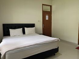 OYO 94582 Villa Beringin Puncak