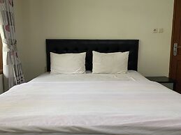 OYO 94582 Villa Beringin Puncak