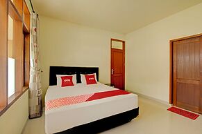 OYO 94582 Villa Beringin Puncak