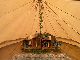 The Paddock Glamping - Clover 2