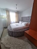 Lux Suites Jacky's Apartments Milimani
