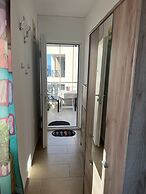 Modern Seaside Apartment With Balcony - Erika