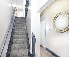 Ocho Homes by Eight Continents