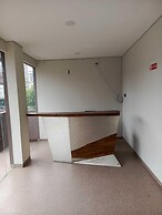 Capital O 94587 Hotel Kebon Jahe