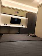 Capital O 94587 Hotel Kebon Jahe