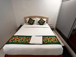 Hotel Aaditya Inn Tathawade