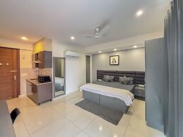 Housr 1 RK Sector 27 Gurgaon Golf Course