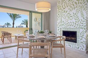 Exclusive 2BD Apartment Heated Pool Flamingos Golf