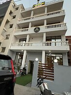 Hotel Saina Stay Inn