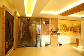 V Hotel