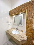 UrbanEdge Hotel