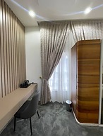 UrbanEdge Hotel