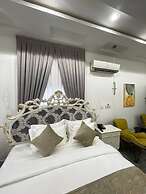 UrbanEdge Hotel