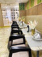 UrbanEdge Hotel