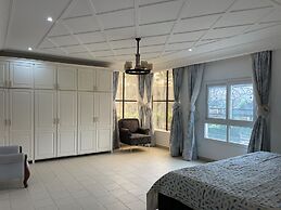 MARCY SUITES BASTOS
