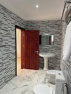 MARCY SUITES BASTOS
