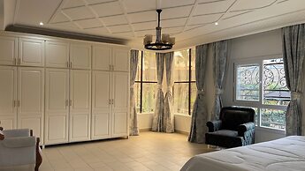 MARCY SUITES BASTOS