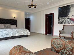 MARCY SUITES BASTOS