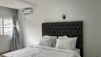 MARCY SUITES BASTOS
