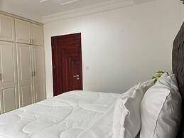 MARCY SUITES BASTOS