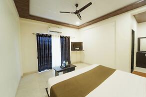 Hotel Raaya Regency
