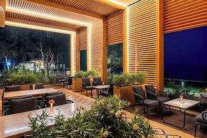 Merit Royal Gardens Hotel & Casino