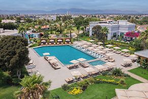 Merit Royal Gardens Hotel & Casino