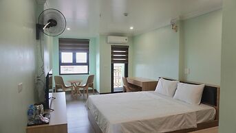 Jademay Airport Hotel