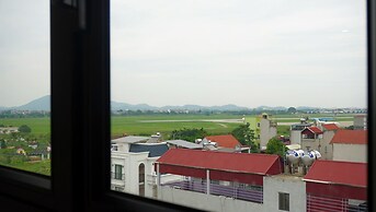 Jademay Airport Hotel