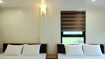 Jademay Airport Hotel