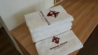 Jademay Airport Hotel