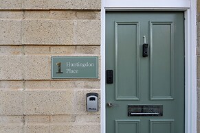 1 Huntingdon Place